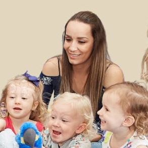 Spanish Schoolhouse Mommy & Me Program